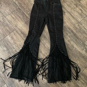 Miranda Lambert Idyllwind
Black Studded Fringe
Western Jeans 6 / 33 L Boho
Moto